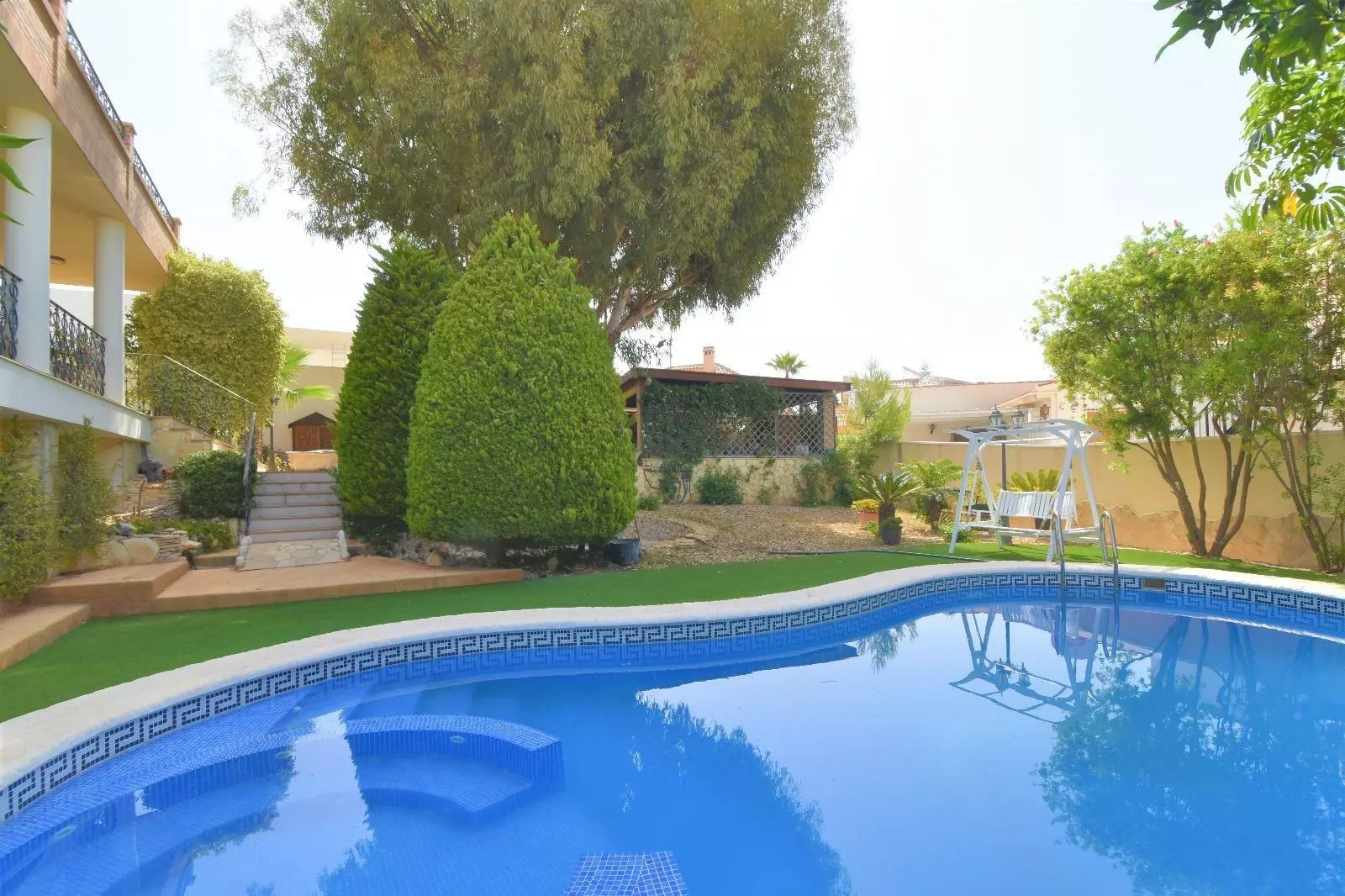 2-4-ac857a 5-bedroom Villa In Rojales, Spain (360 M²)