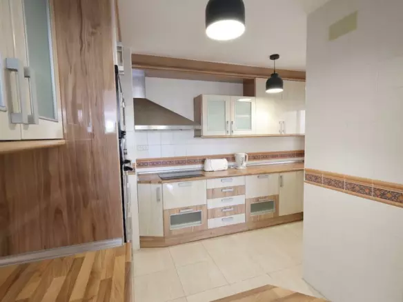 3-bedroom Apartment In Torrevieja, Spain (110 M²)