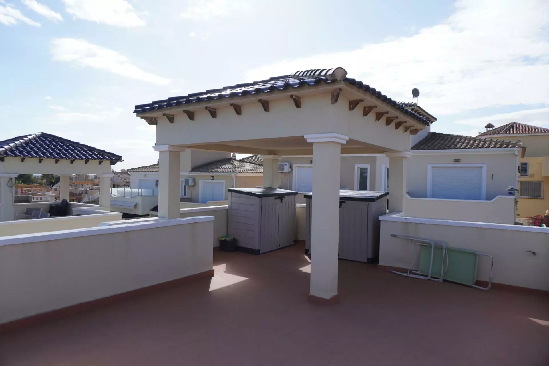 3-bedroom Villa In San Miguel De Salinas, Spain (120 M²)