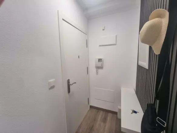 3-bedroom Apartment In Torrevieja, Spain (105 M²)