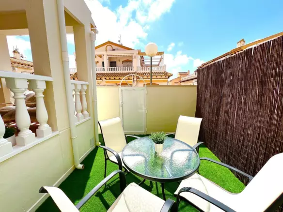 3-bedroom Town House In Orihuela, Spain (90 M²)