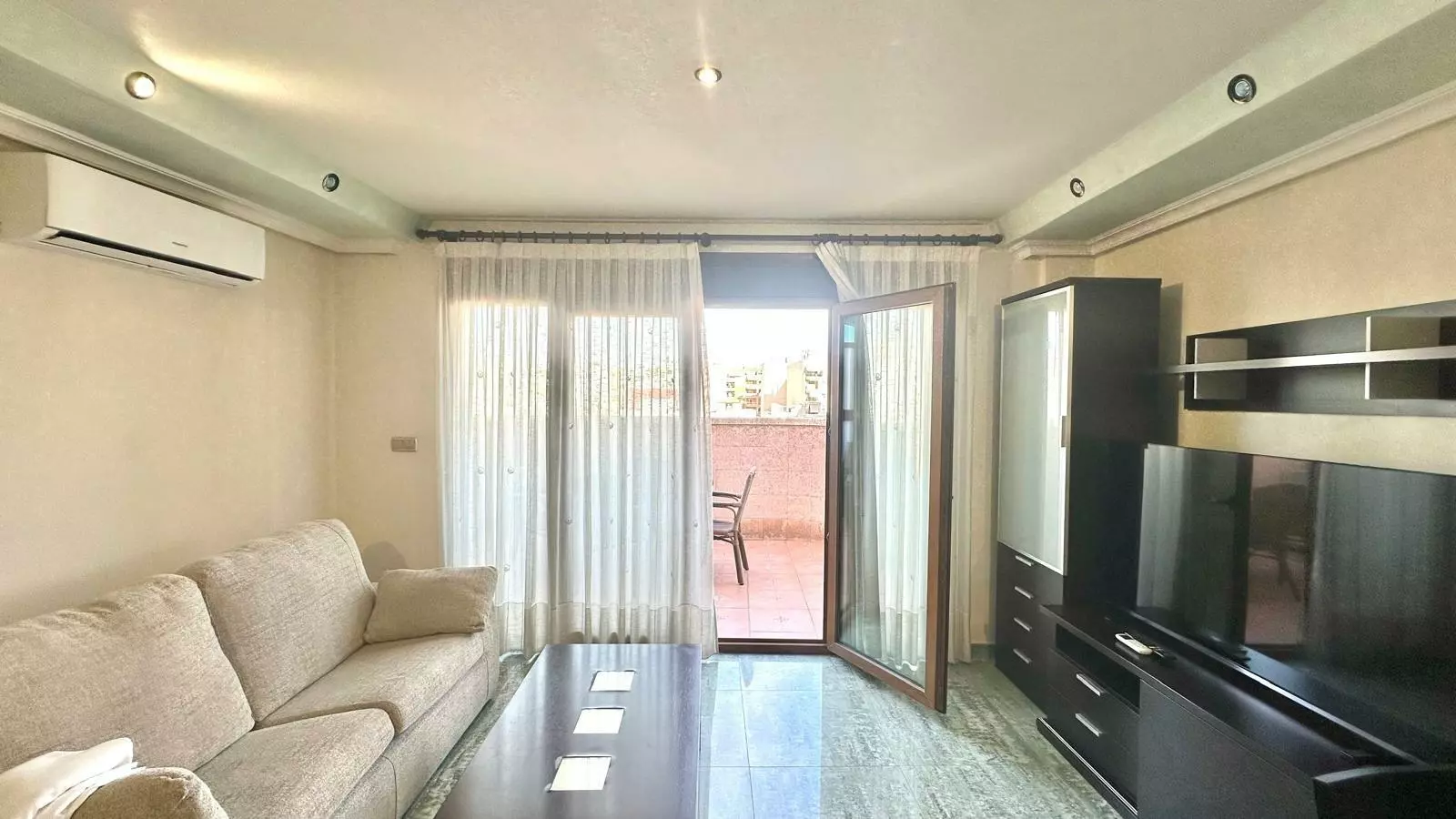 2-bedroom Penthouse In Torrevieja, Spain (98 M²)