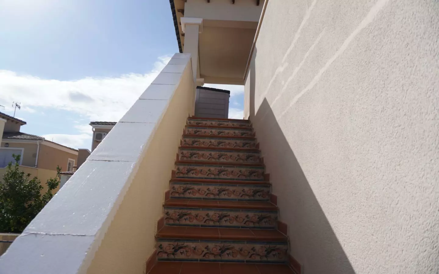 3-bedroom Villa In San Miguel De Salinas, Spain (120 M²)