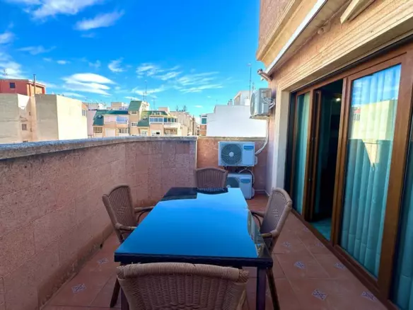 2-bedroom Penthouse In Torrevieja, Spain (98 M²)