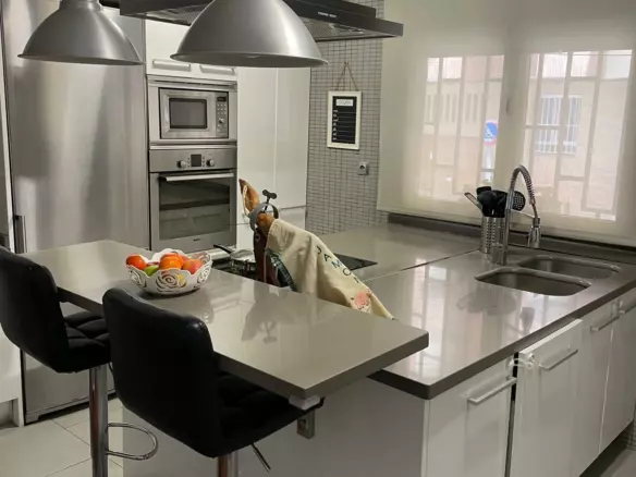 4-bedroom Duplex In Torrevieja, Spain (152 M²)