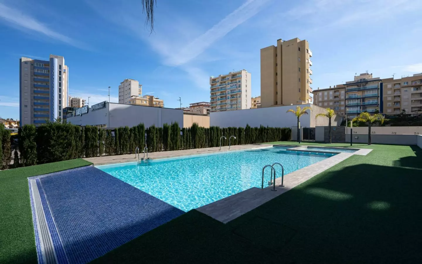 2-bedroom Apartment In Guardamar Del Segura, Spain (73 M²)