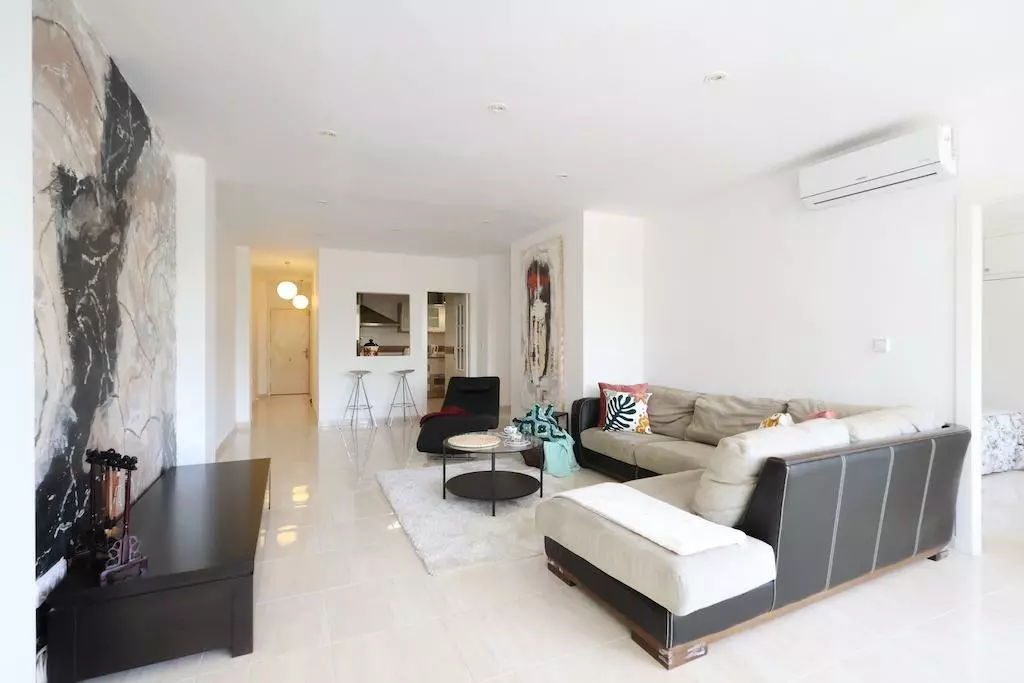 3-bedroom Apartment In Torrevieja, Spain (110 M²)