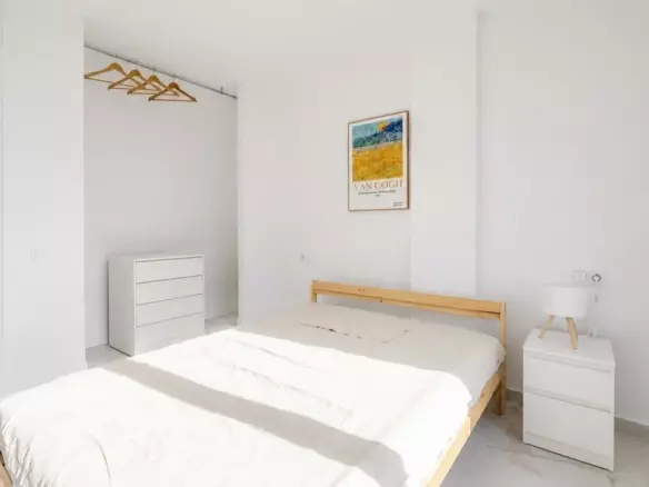 3-bedroom Apartment In Torrevieja, Spain (95 M²)