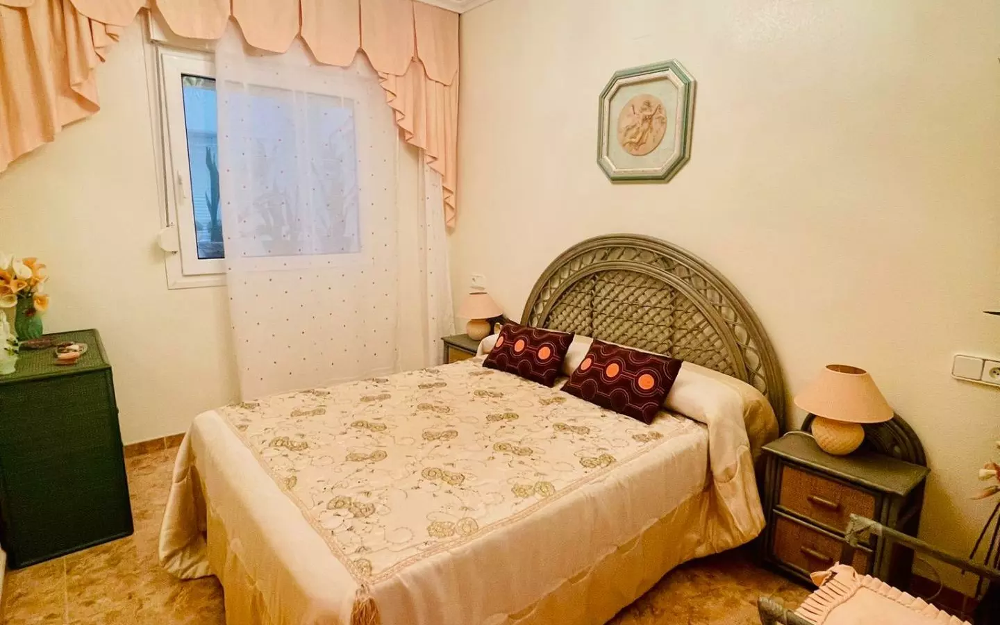 3-bedroom Apartment In Torrevieja, Spain (115 M²)