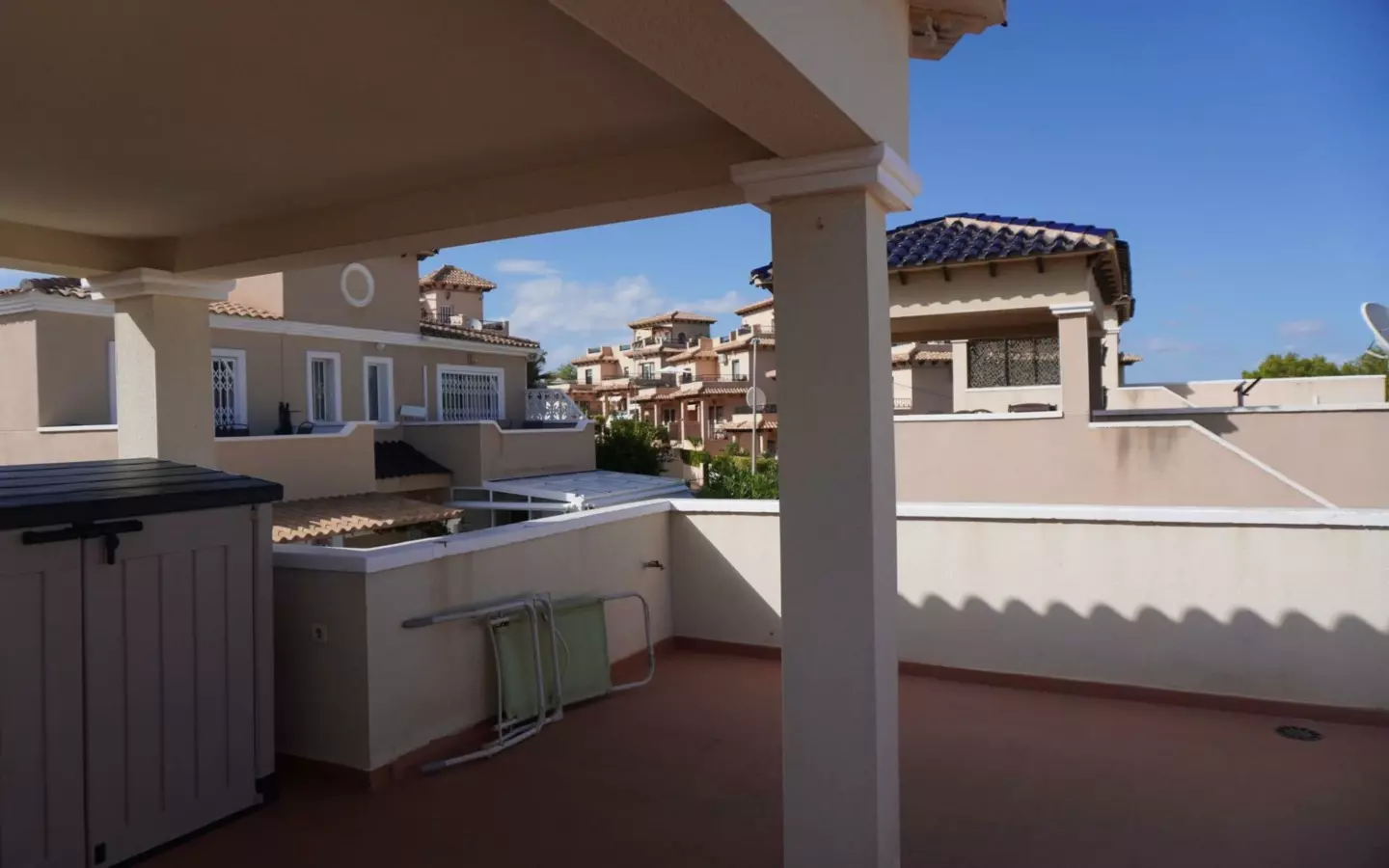 3-bedroom Villa In San Miguel De Salinas, Spain (120 M²)
