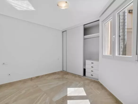 2-bedroom Apartment In Torrevieja, Spain (74 M²)