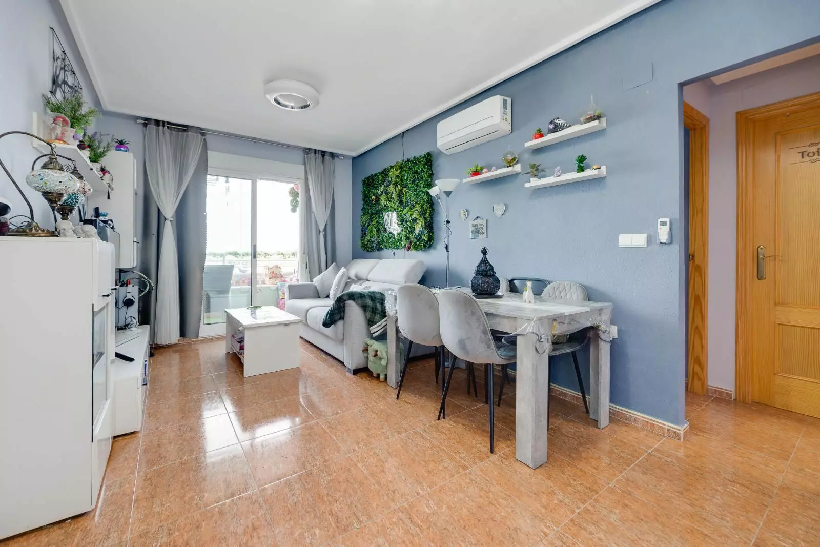 20260715_132606_1d57d91a0f-c7edb6 2-bedroom Apartment In Torrevieja, Spain (69 M²)