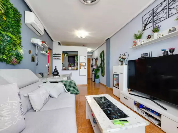 2-bedroom Apartment In Torrevieja, Spain (69 M²)