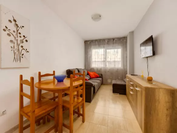 2-bedroom Apartment In Torrevieja, Spain (50 M²)