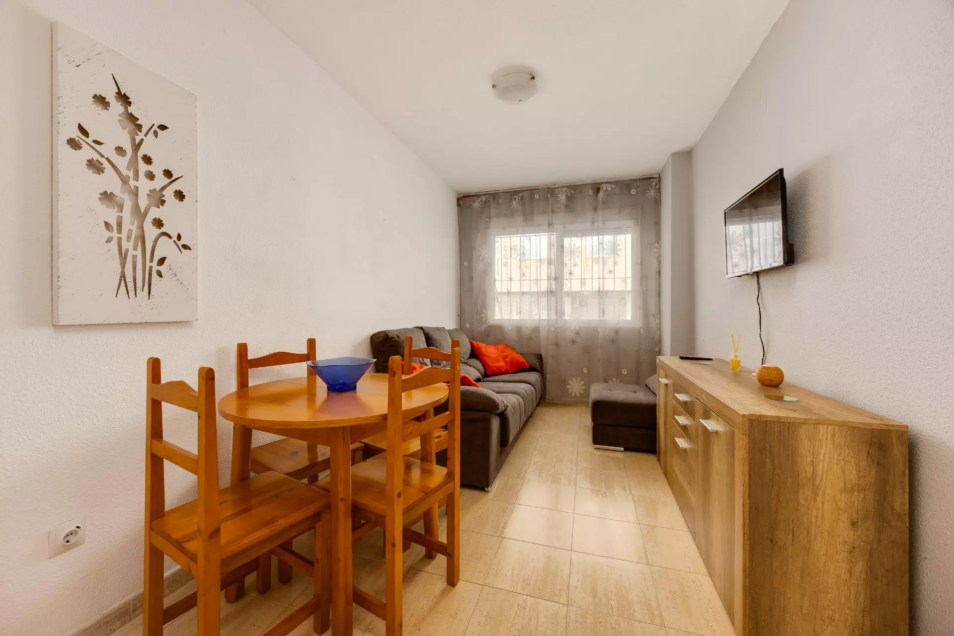 2-bedroom Apartment In Torrevieja, Spain (50 M²)