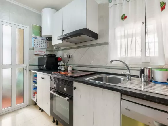 3-bedroom Town House In Orihuela Costa, Spain (105 M²)