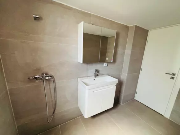 2-bedroom Flat In Melissia, Greece (93 M²)