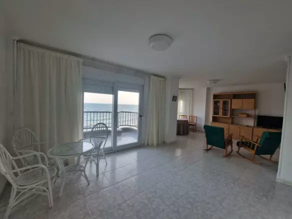 3-bedroom Apartment In Torrevieja, Spain (120 M²)