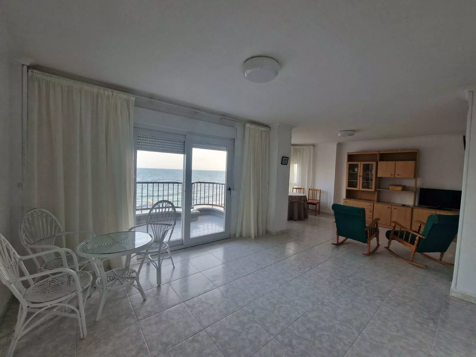 3-10-3df4b4 3-bedroom Apartment In Torrevieja, Spain (120 M²)