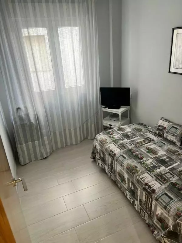 3-bedroom Apartment In Torrevieja, Spain (92 M²)