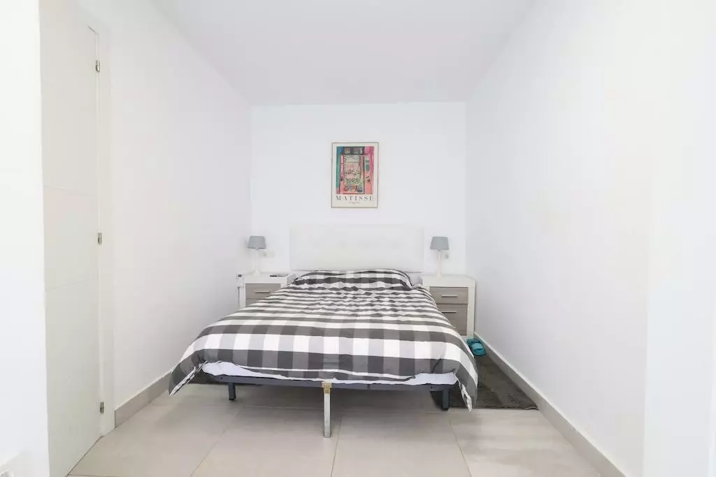 3-bedroom Bungalow In Torrevieja, Spain (60 M²)