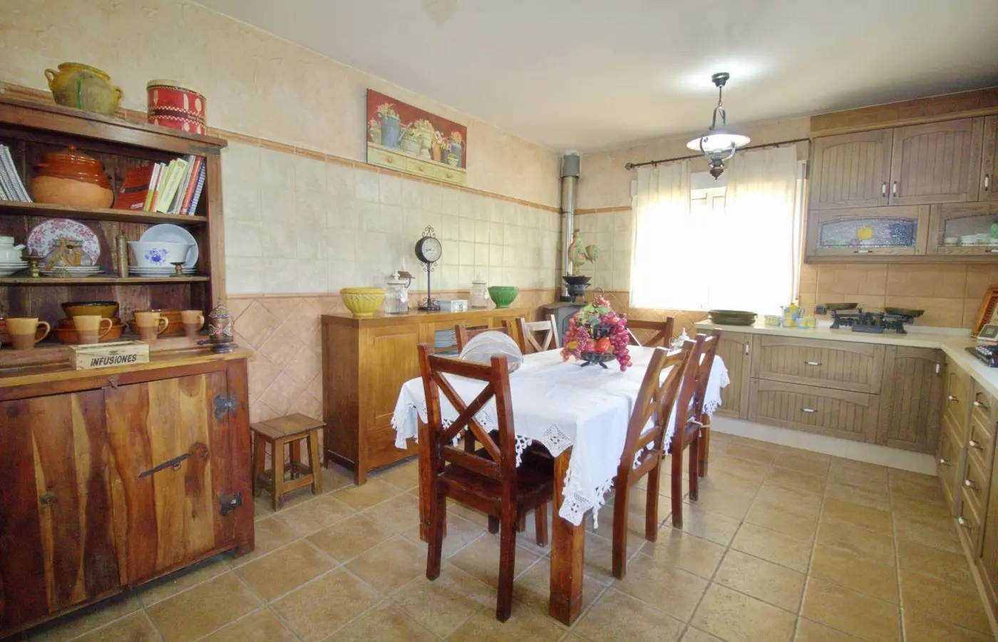 5-bedroom Villa In Elche, Spain (509 M²)