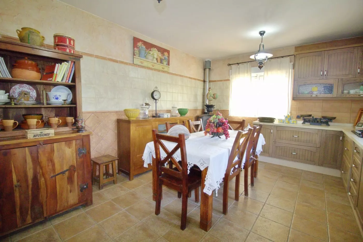 5-bedroom Villa In Elche, Spain (509 M²)