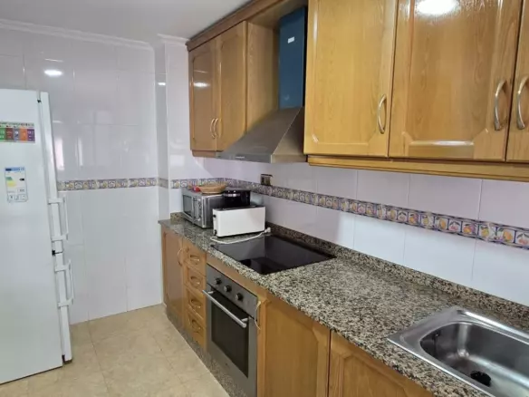 4-bedroom Apartment In Torrevieja, Spain (101 M²)