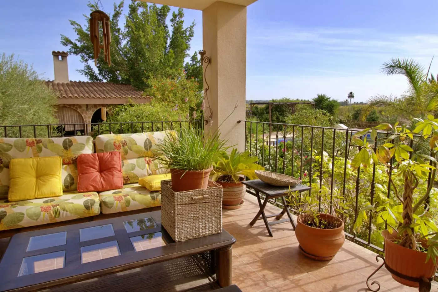 5-bedroom Villa In Elche, Spain (509 M²)