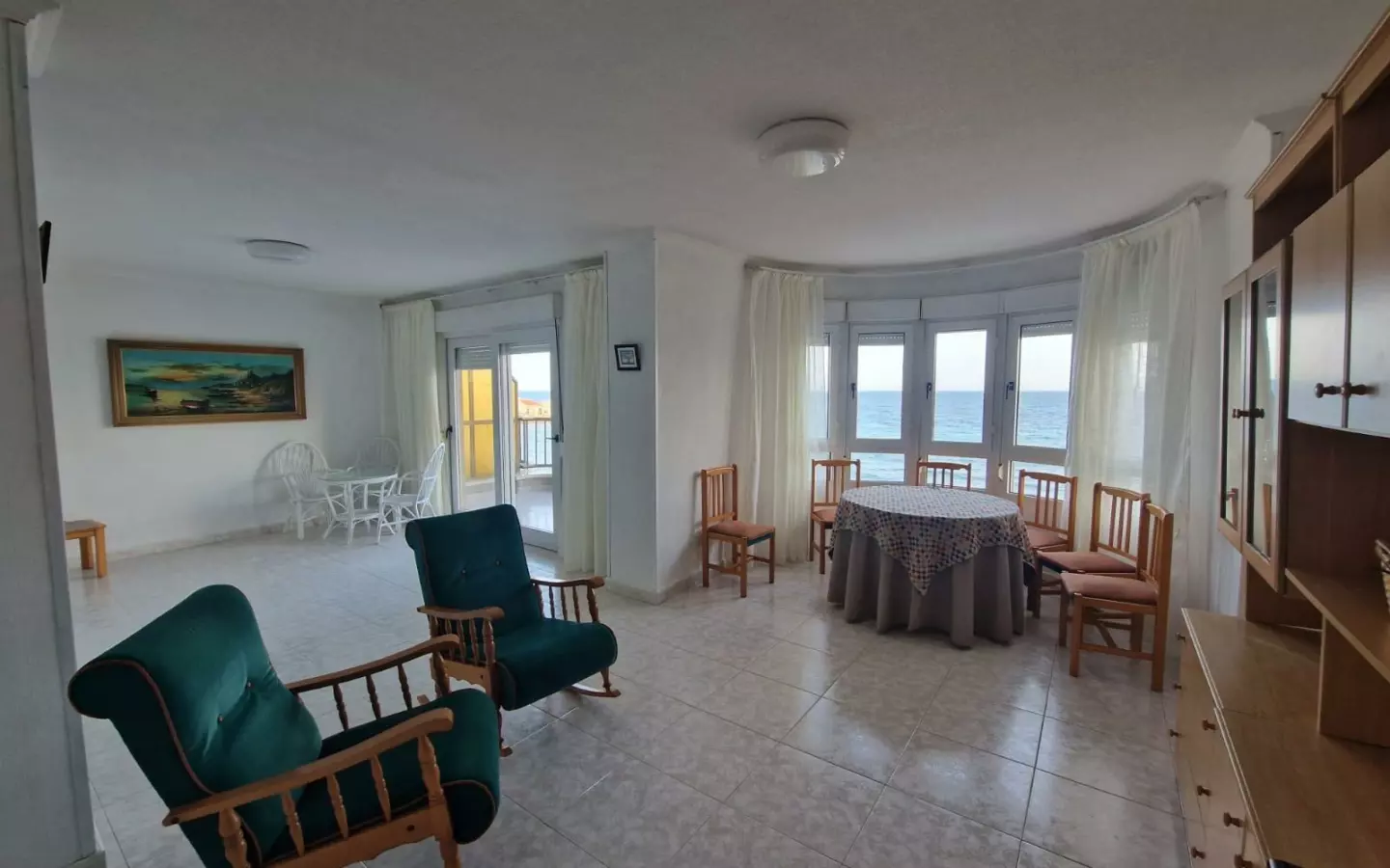 3-bedroom Apartment In Torrevieja, Spain (120 M²)