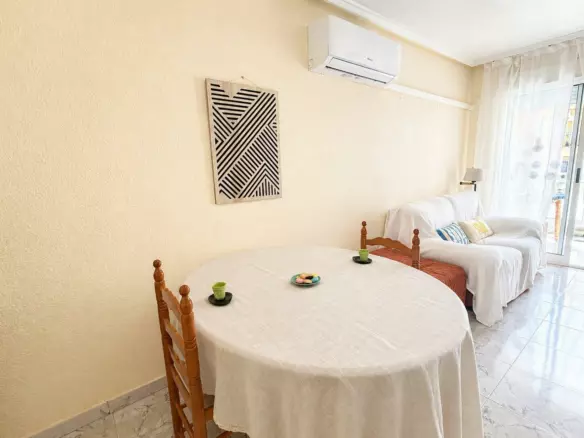 2-bedroom Apartment In Torrevieja, Spain (60 M²)