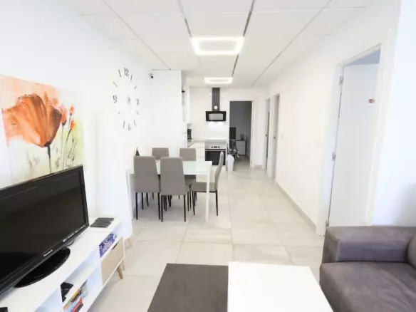 3-bedroom Bungalow In Torrevieja, Spain (60 M²)