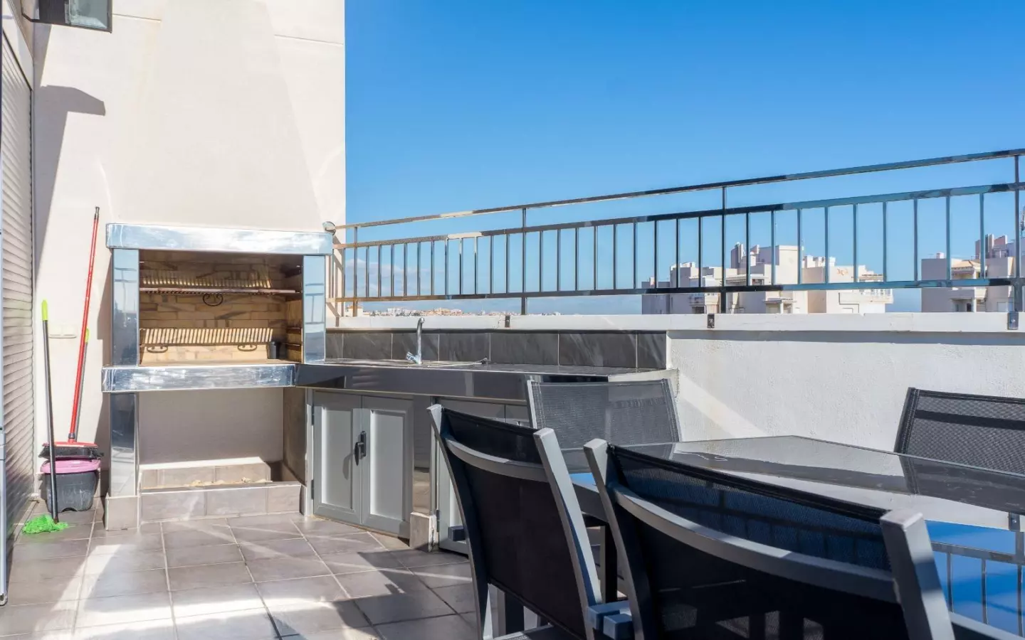 3-bedroom Apartment In Torrevieja, Spain (205 M²)