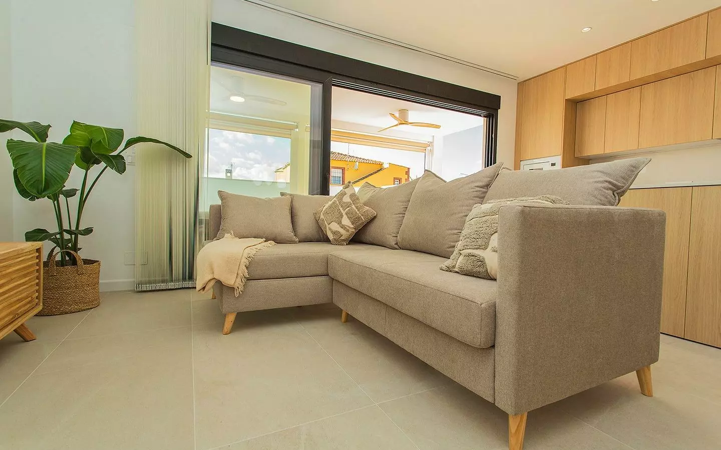 2-bedroom Town House In Torrevieja, Spain (104 M²)