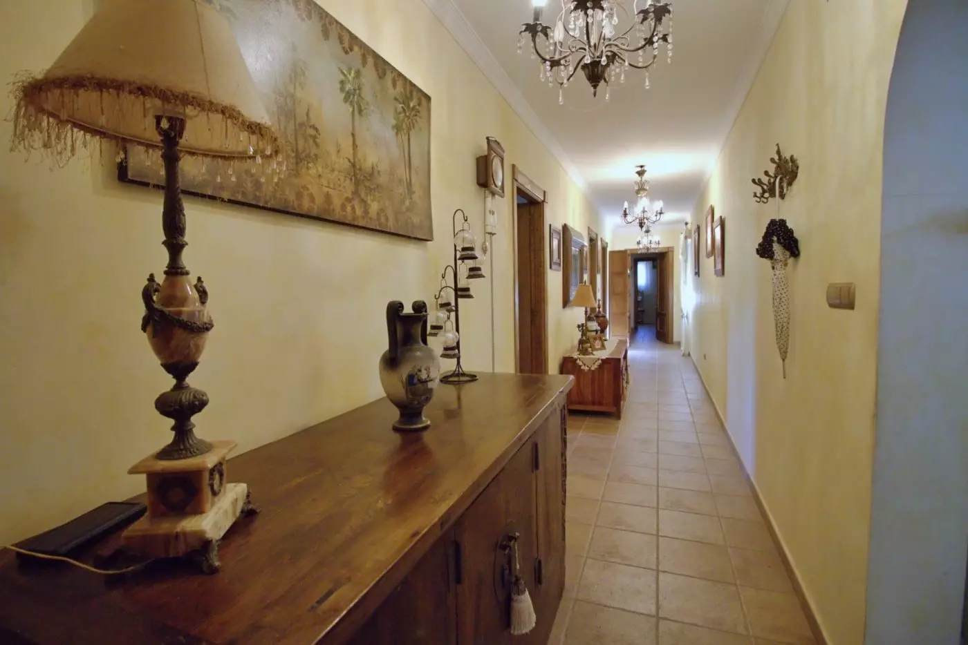 5-bedroom Villa In Elche, Spain (509 M²)