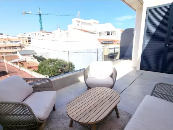 2-bedroom Penthouse In Torrevieja, Spain (94 M²)