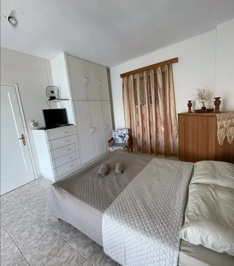 2-bedroom Detached House In Salamina, Greece (95 M²)