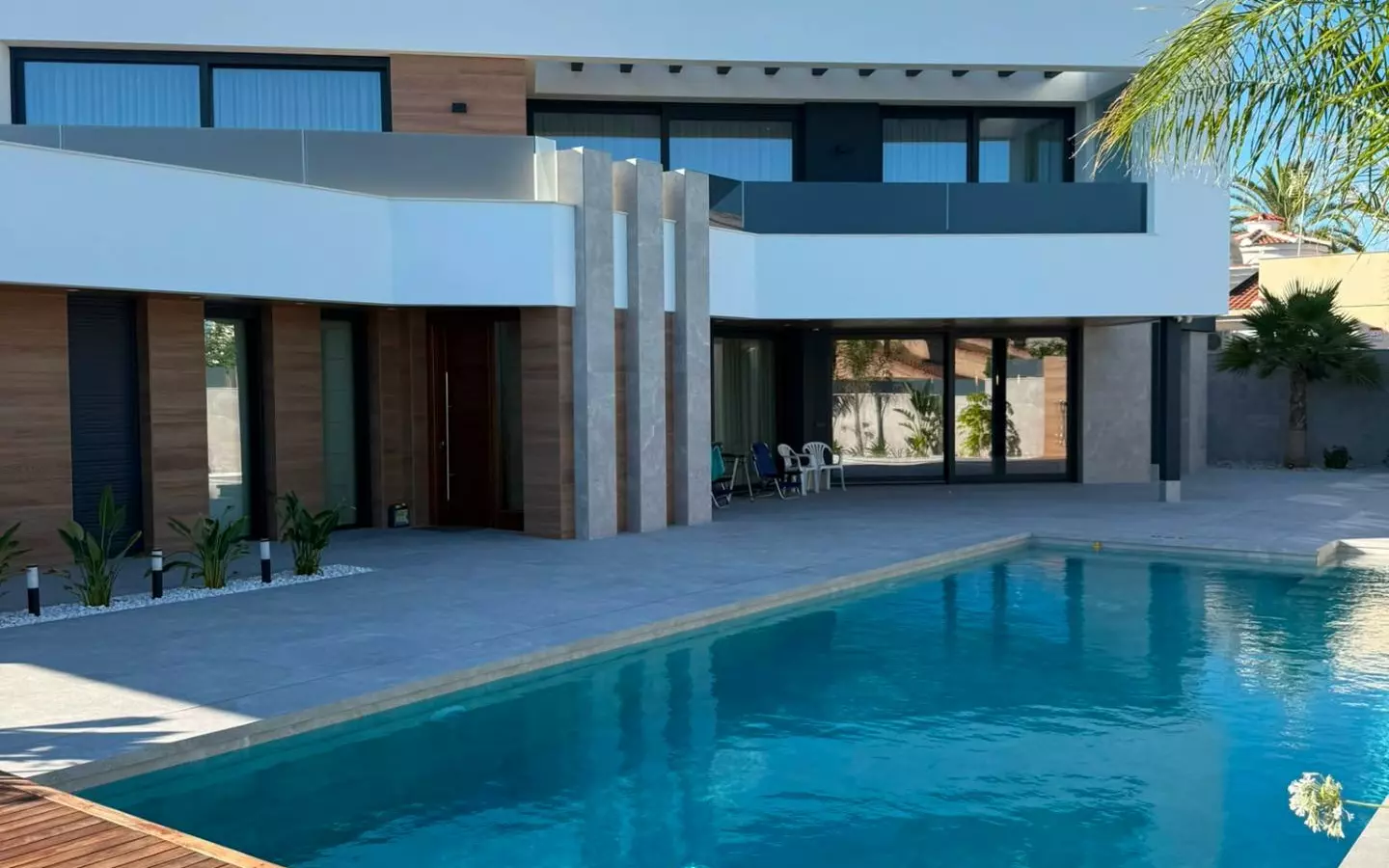 5-bedroom Villa In Ciudad Quesada, Spain (425 M²)