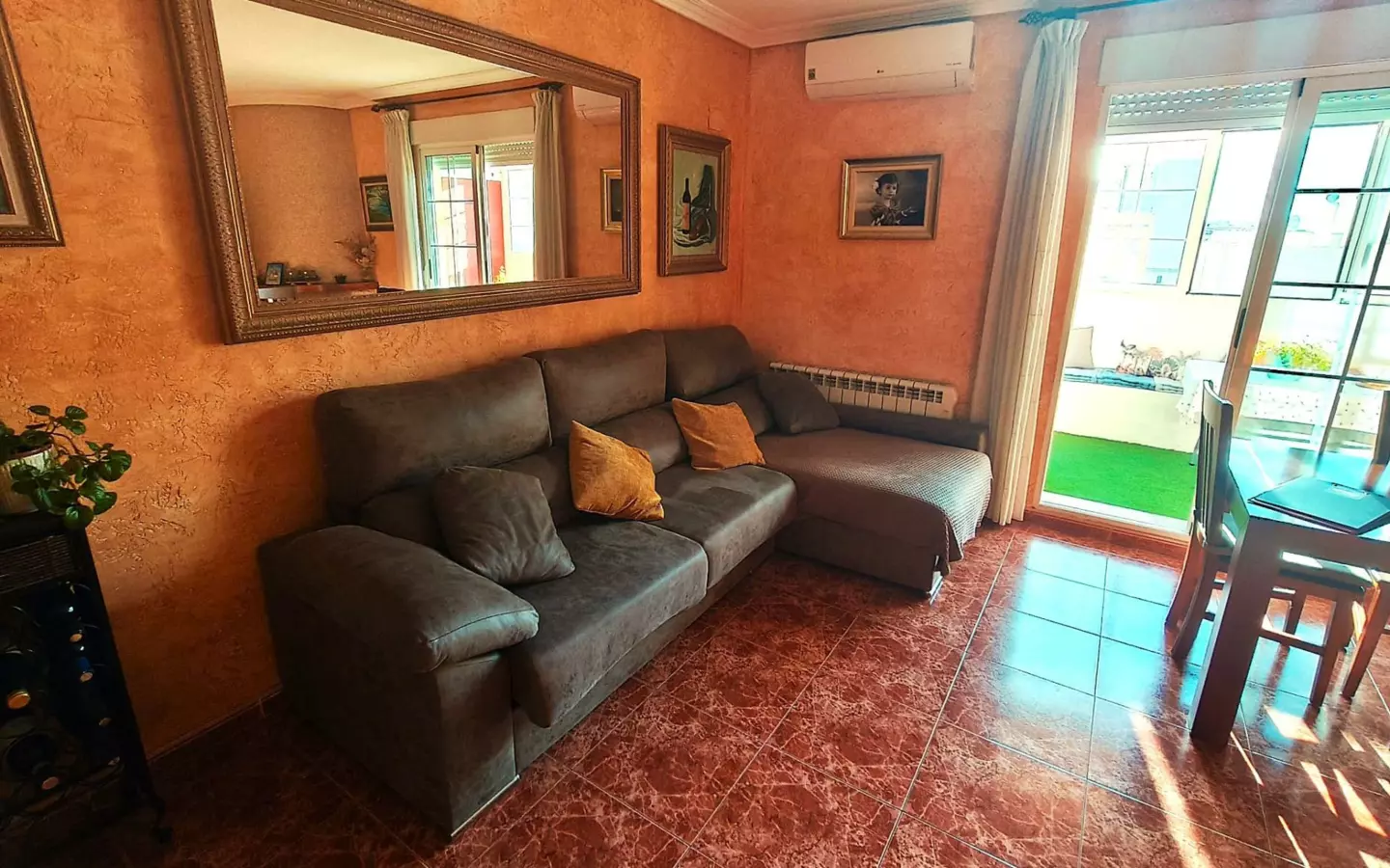 2-bedroom Apartment In Torrevieja, Spain (67 M²)