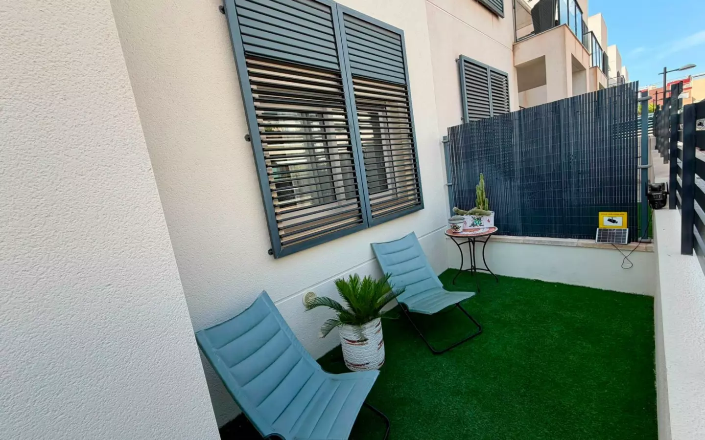 2-bedroom Apartment In Torrevieja, Spain (81 M²)
