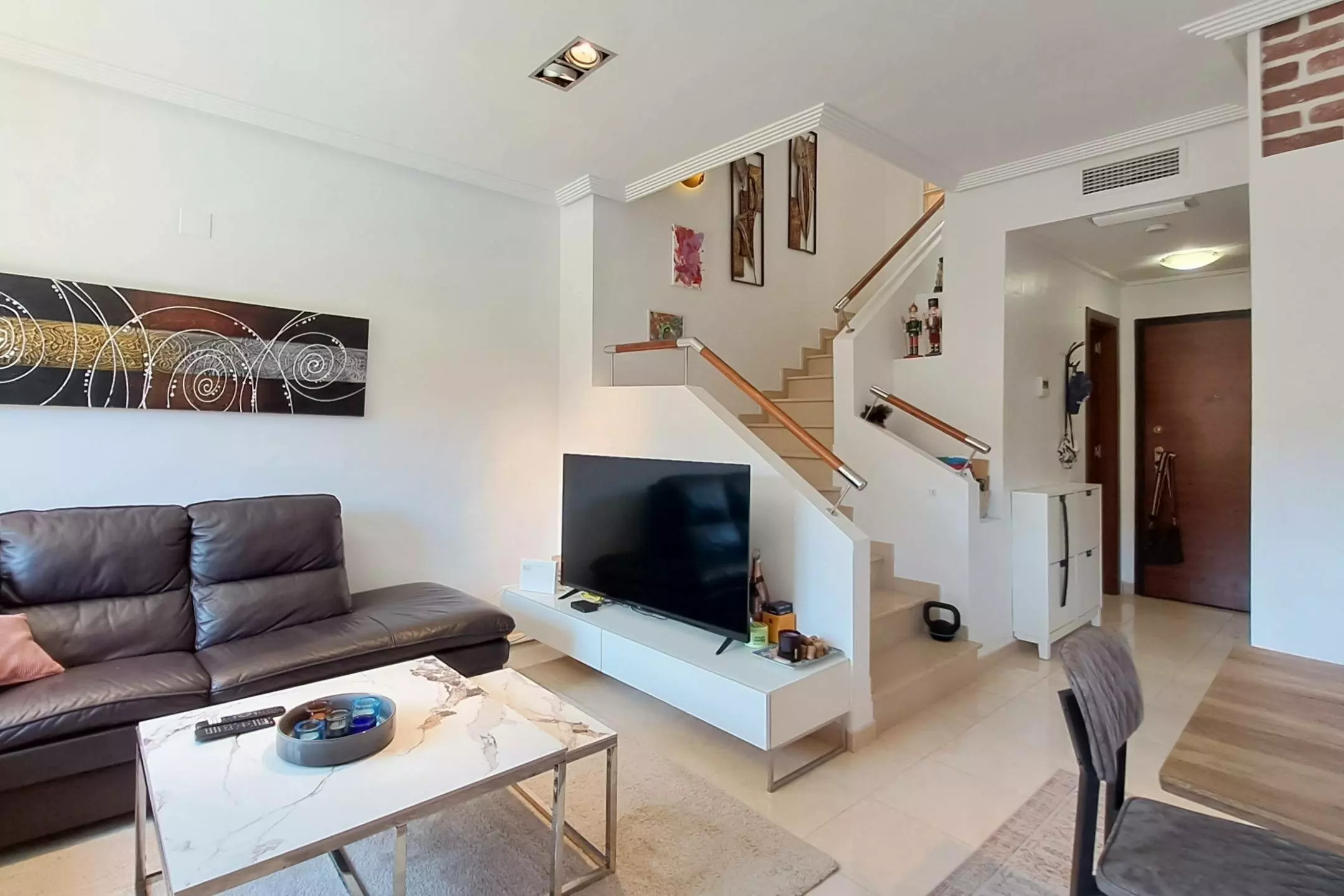 2-bedroom Apartment In Orihuela Costa, Spain (80 M²)