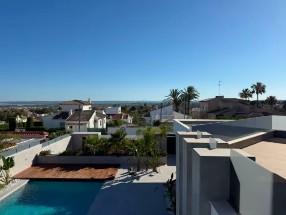 5-bedroom Villa In Ciudad Quesada, Spain (425 M²)