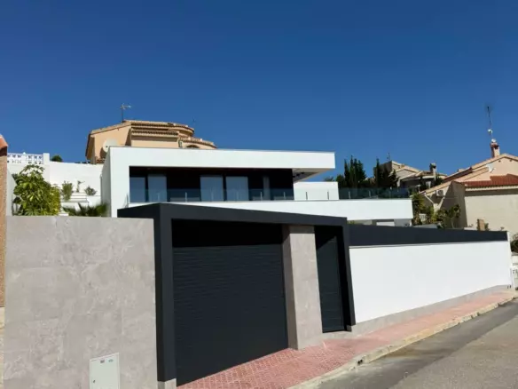 4-bedroom Villa In Ciudad Quesada, Spain (203 M²)