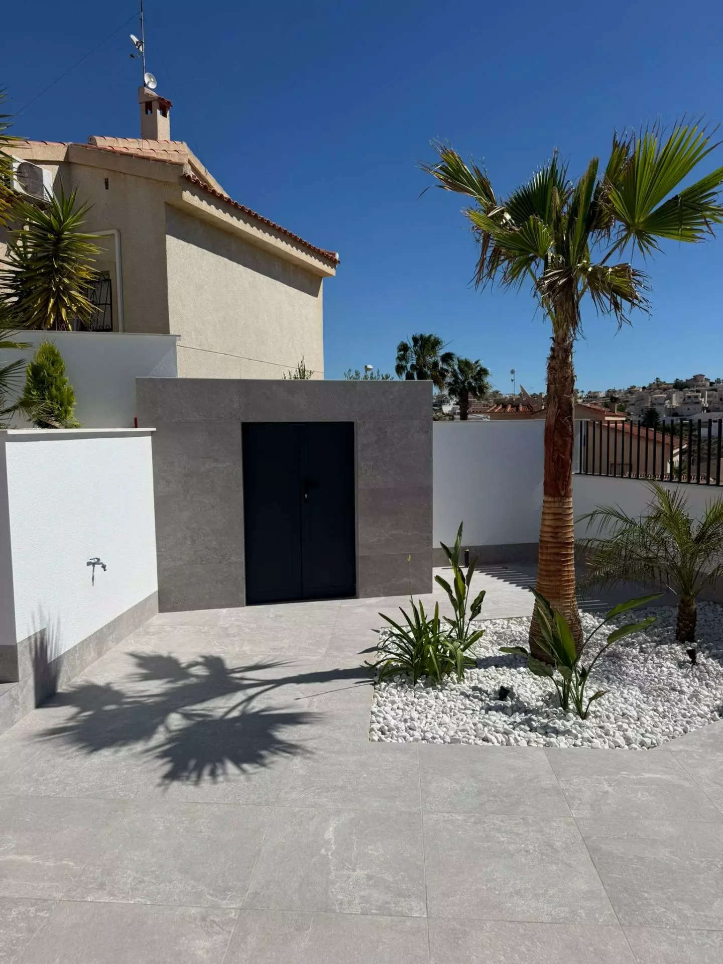 4-bedroom Villa In Ciudad Quesada, Spain (203 M²)