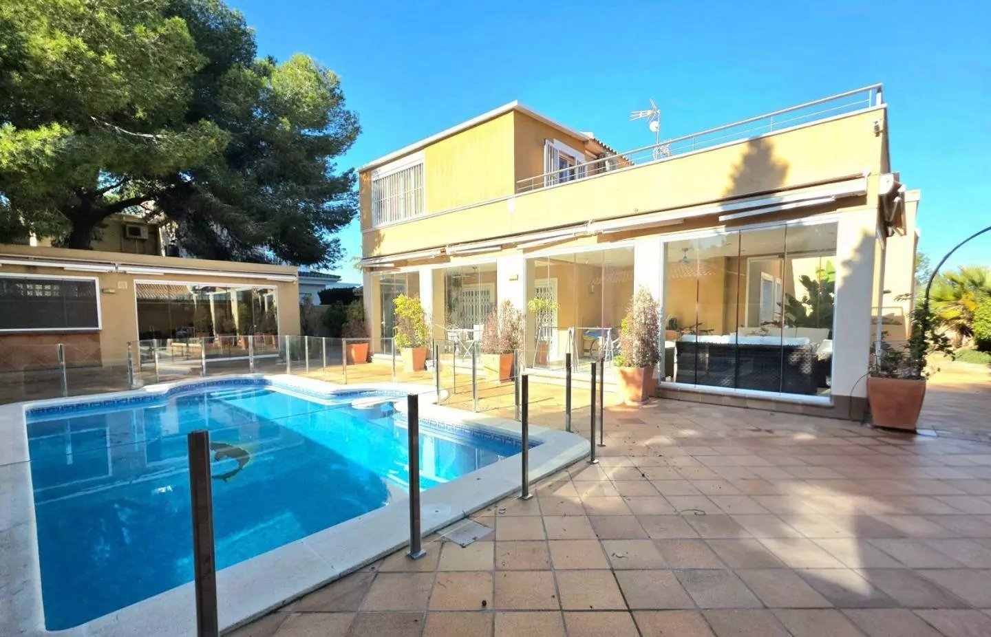 5-bedroom Town House In Orihuela Costa, Spain (179 M²)