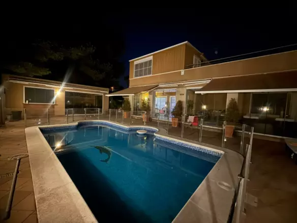 5-bedroom Town House In Orihuela Costa, Spain (179 M²)