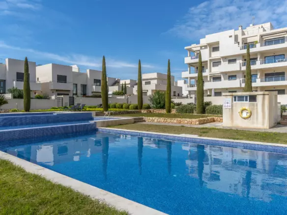 2-bedroom Apartment In Orihuela, Spain (80 M²)