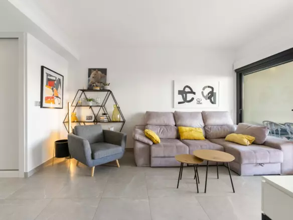2-bedroom Apartment In Orihuela, Spain (80 M²)