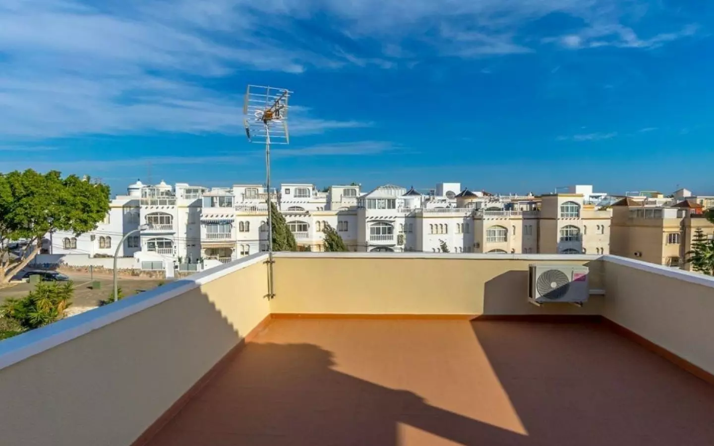 3-bedroom Villa In Orihuela Costa, Spain (120 M²)