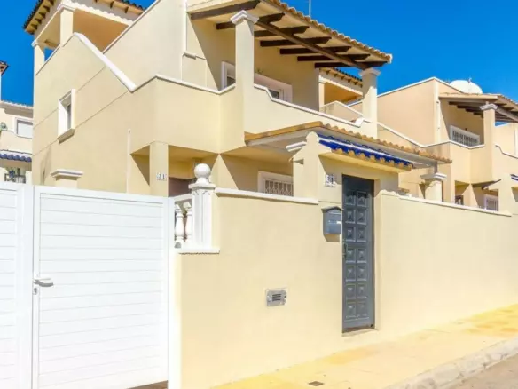 3-bedroom Villa In Orihuela Costa, Spain (120 M²)